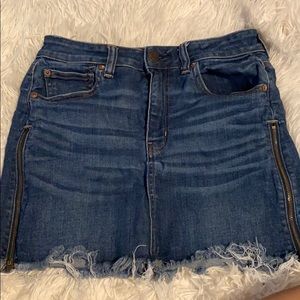 American eagle denim skirt